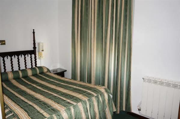 Hostal La Numantina Logrono Ngoại thất bức ảnh