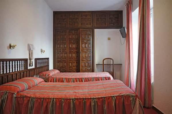 Hostal La Numantina Logrono Ngoại thất bức ảnh